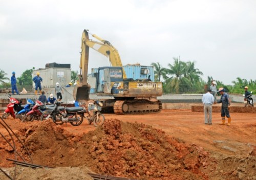 Nhận thầu phụ, thầu khoán